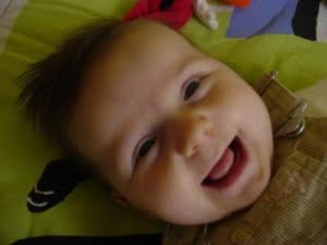 de ontwikkeling van je baby in maand 2