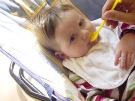 de ontwikkeling van je baby in maand 4